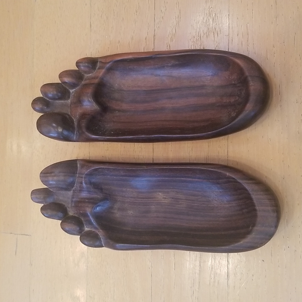 Vintage Bali Indonesia Hand Carved Wooden Feet Sculpture - Picture 2 of 9